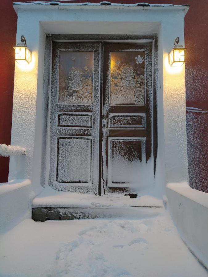 Karavos Hotel Portaria  Exterior photo